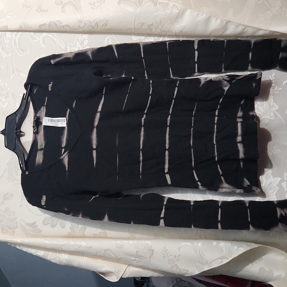 WOMENS BLACK ACID WASH STRIP TEE NWT W208